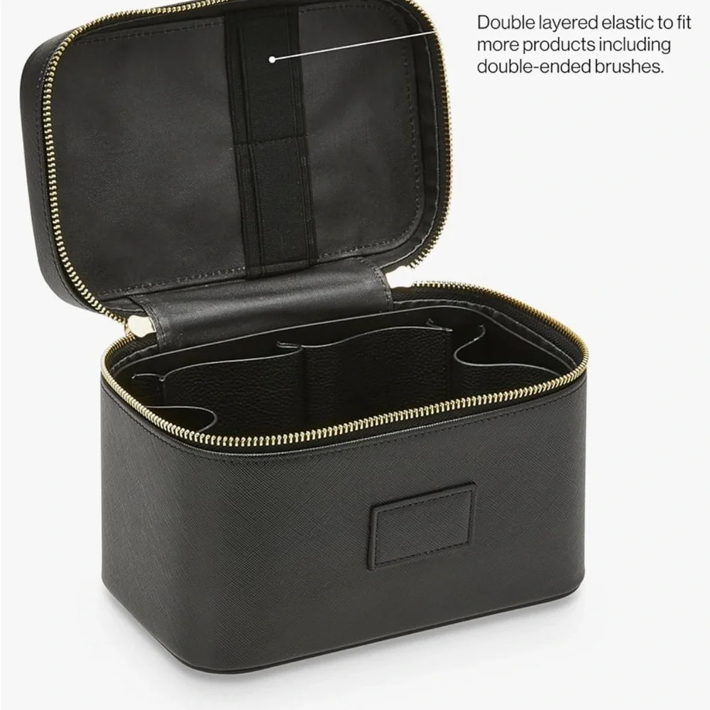 Etoile Mini Vanity Case in Black - Picture 3 of 8